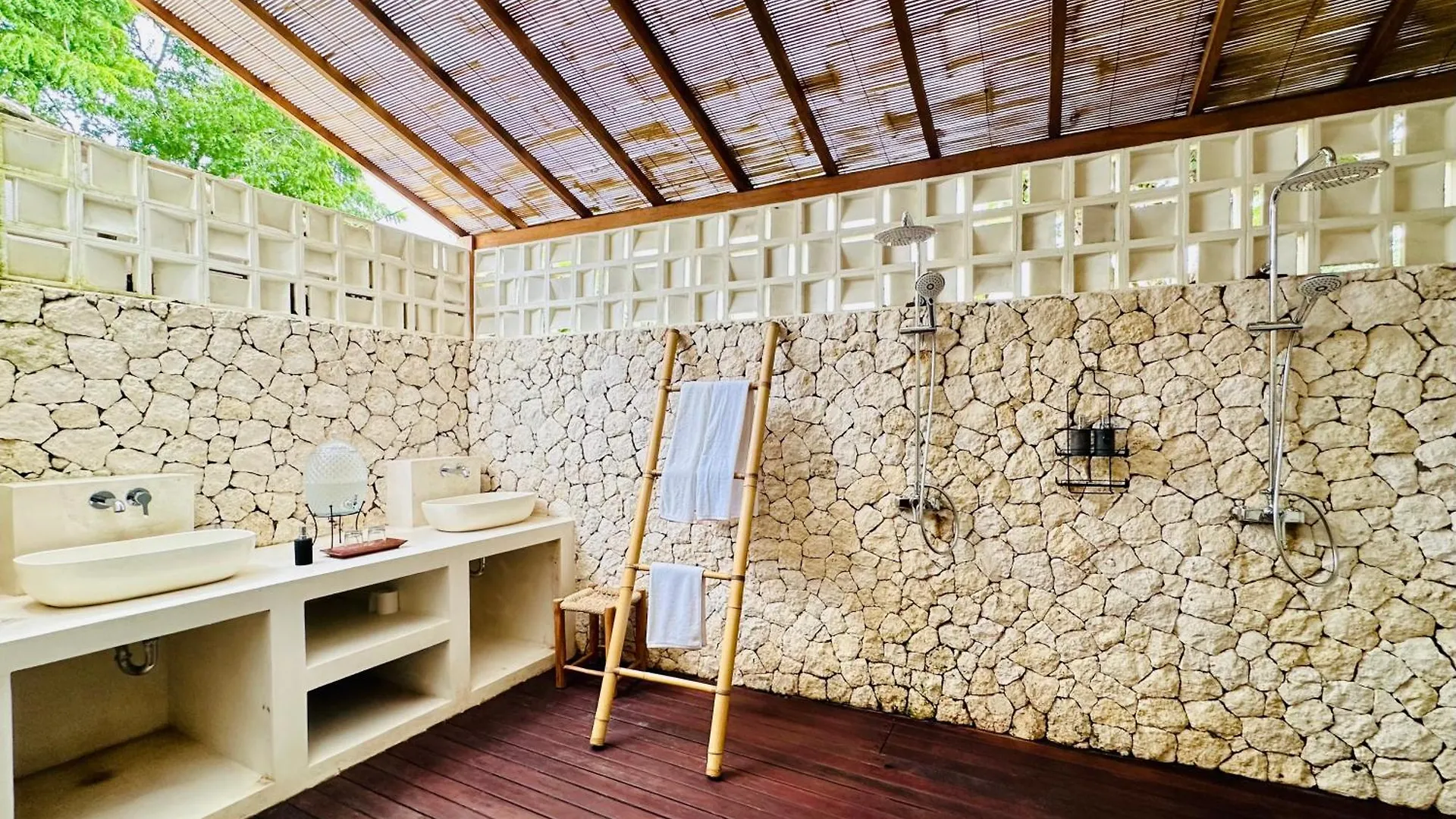 Villa Samudra - Luxury Peaceful 4Br Modern Villa, Heart Of Bingin Pecatu