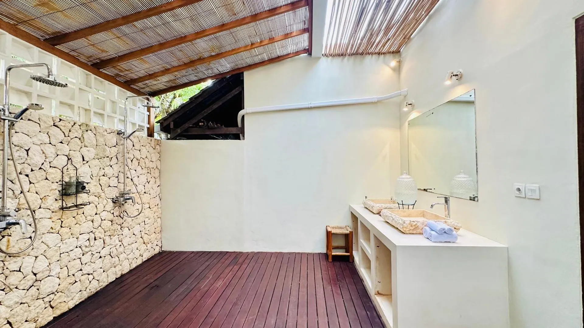 Villa Samudra - Luxury Peaceful 4Br Modern Villa, Heart Of Bingin Pecatu  Indonesia
